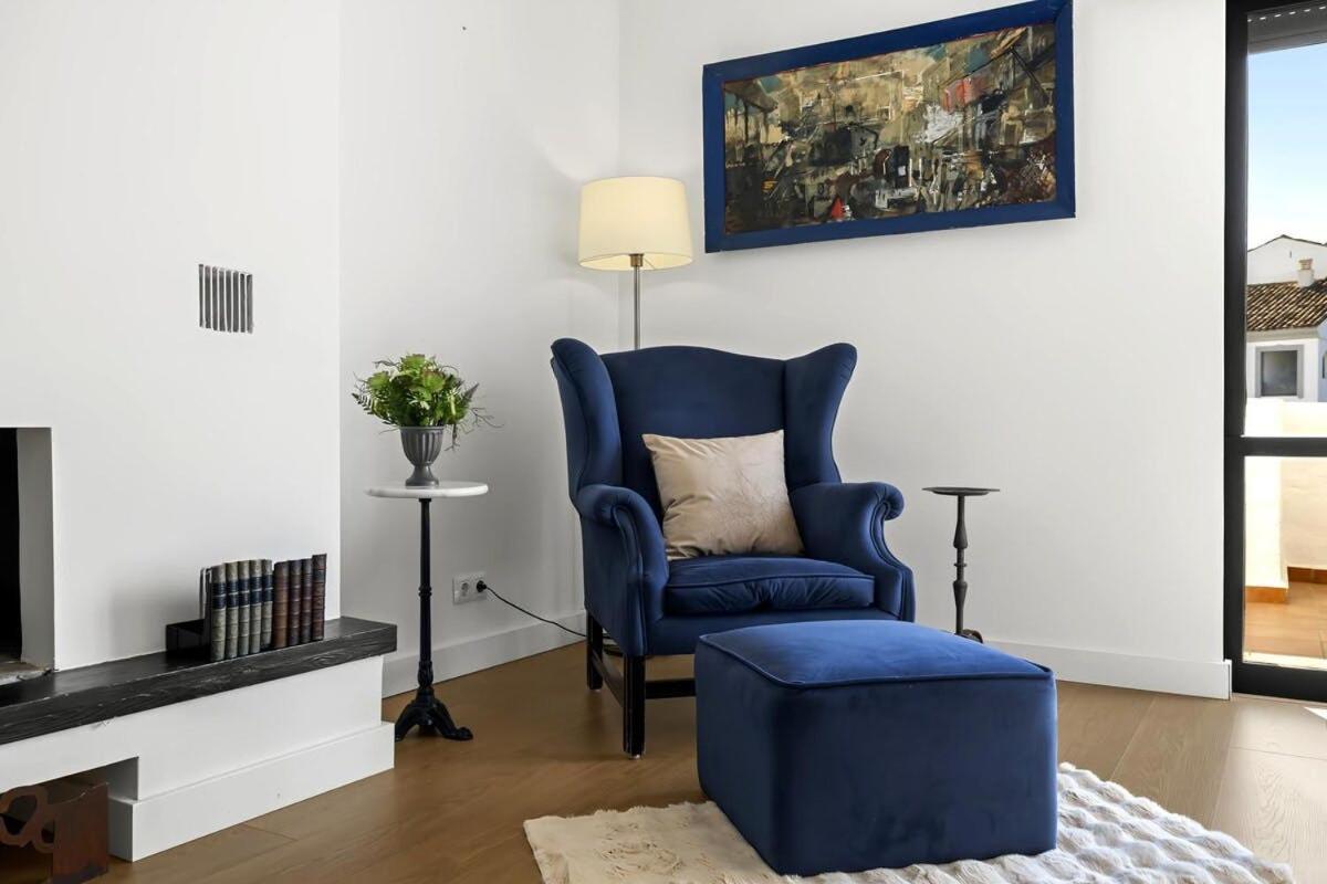 3 En Puerto Banus Apartment